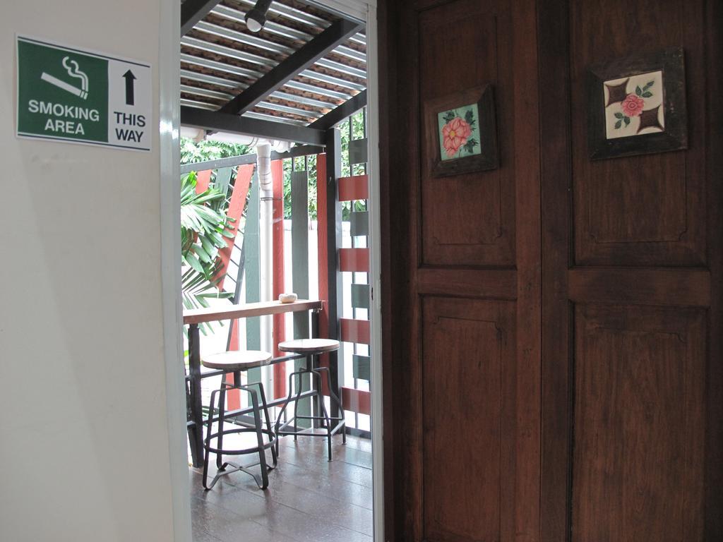 Rada Arak 79/4 Hostel Chiang Mai Dış mekan fotoğraf