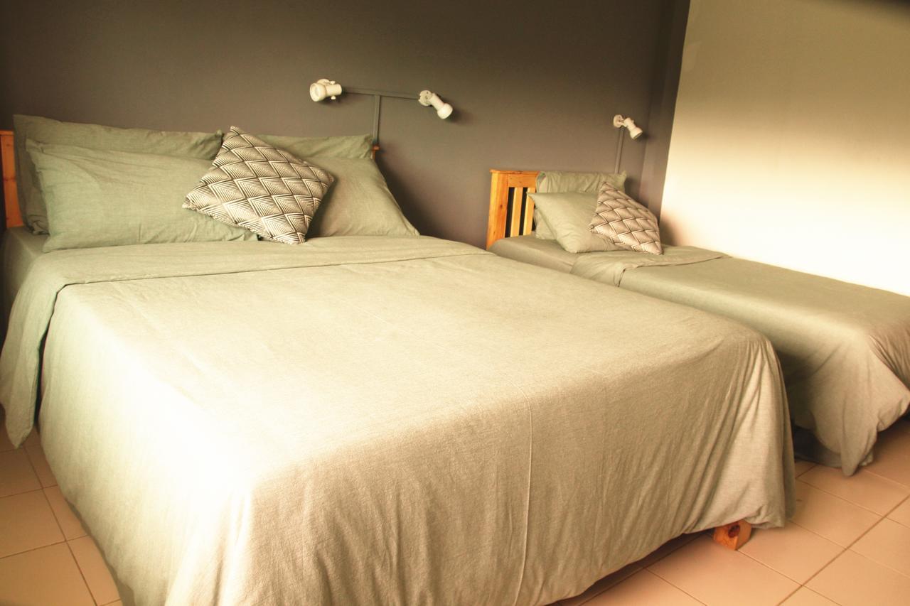 Rada Arak 79/4 Hostel Chiang Mai Dış mekan fotoğraf