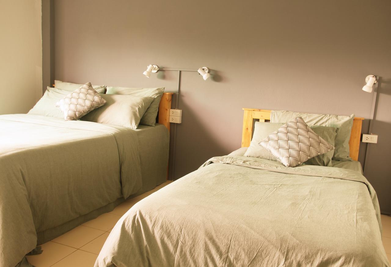 Rada Arak 79/4 Hostel Chiang Mai Dış mekan fotoğraf