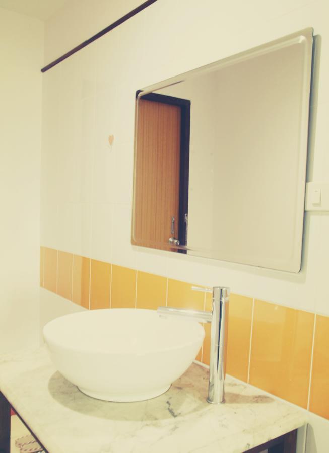 Rada Arak 79/4 Hostel Chiang Mai Dış mekan fotoğraf